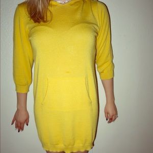 Oversized Yellow Pullover